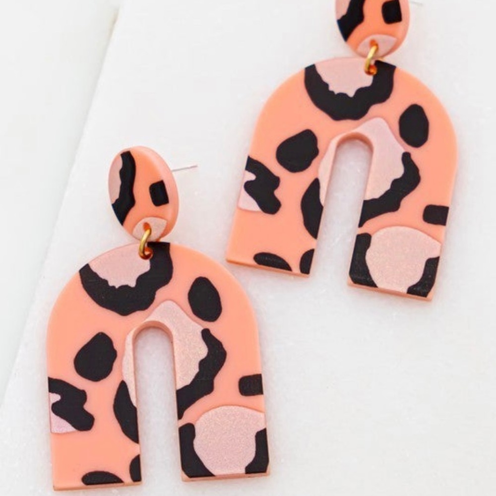 Horseshoe earrings
